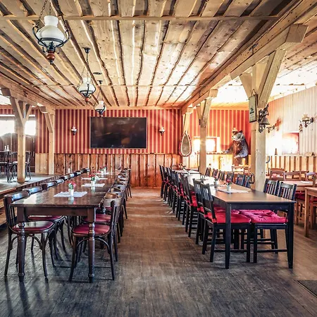 Ranchhouse Bubble - Westernstable - Horse *